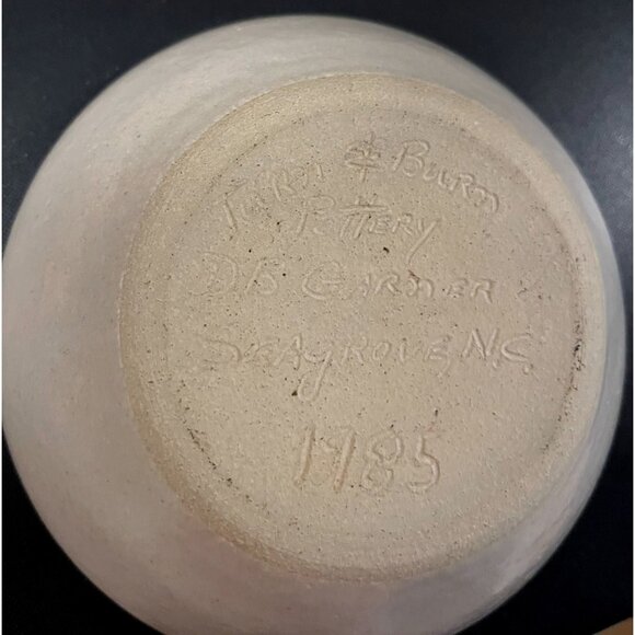 Handcrafted Turn & Burn Pottery Bowl Hummingbird & Flower Design Sea Grove NC US - Picture 4 of 4